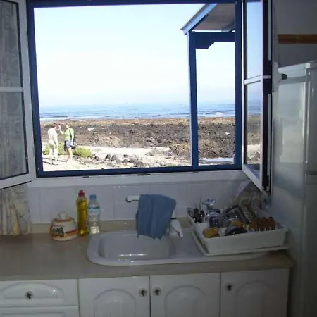Sleeps 6 Wifi