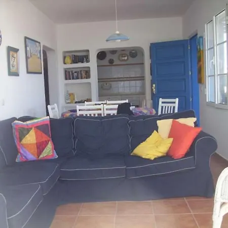 Sleeps 6 Wifi * Famara