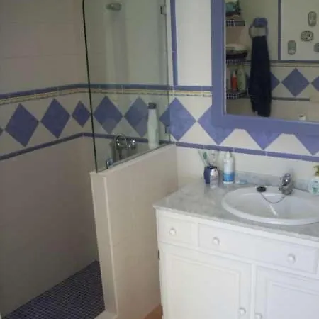 Sleeps 6 Wifi Daire *