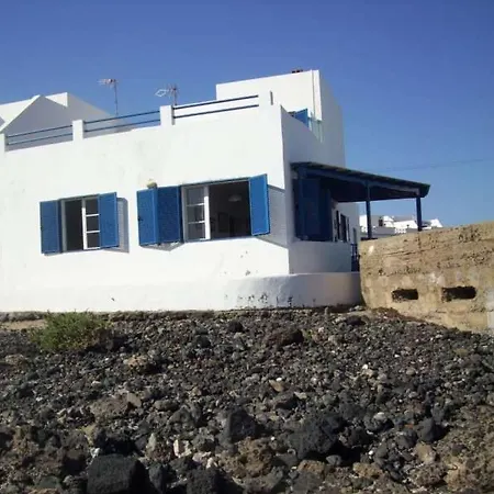 Sleeps 6 Wifi Daire *